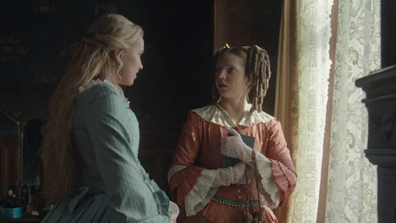 Immagine di scena da The Ugly Stepsister