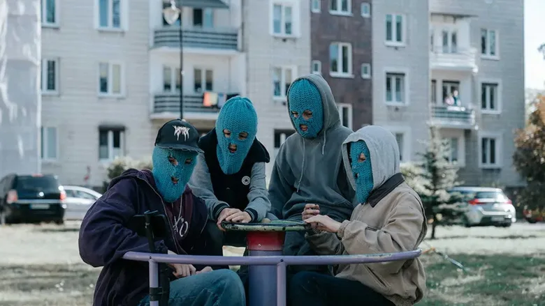 Kadr z: Ministranci