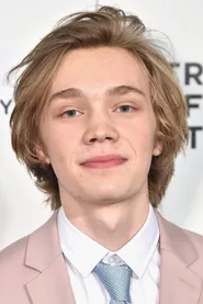 Foto di Charlie Plummer