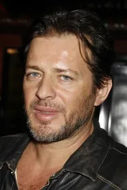 Zdjęcie: Costas Mandylor