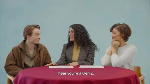 Zendaya and Robert Pattinson Test their Compatibility - The Drama - Un segreto è per sempre