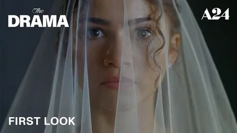 Official First Look - The Drama - Un segreto è per sempre
