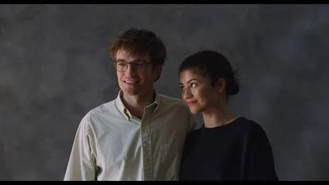 An Awkward Photoshoot - The Drama - Un segreto è per sempre
