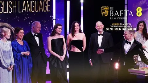 Sentimental Value Wins the BAFTA for Film Not in the English Language | EE BAFTA Film Awards 2026 - Wartość sentymentalna