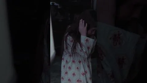 Judy vs. Annabelle - Obecność