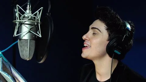 Disney•Pixar Coco - Michele Bravi canta la colonna sonora di Coco - Featurette - Coco