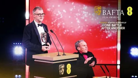 Paul Thomas Anderson Wins the Adapted Screenplay BAFTA | EE BAFTA Film Awards 2026 - Una battaglia dopo l’altra